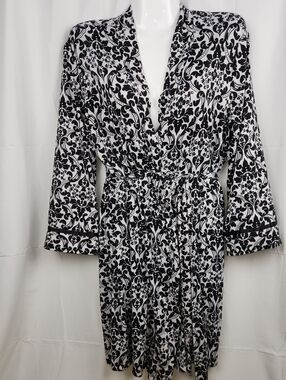 Linea Donatella Black and White Printed Wrap Robe